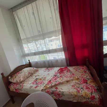 Joan's Sarandë